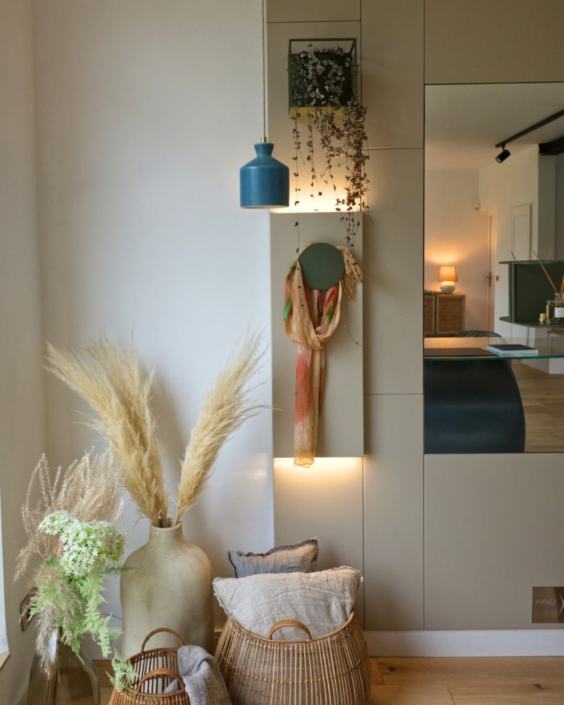 Villa 19.6 Cogolin Golfe de Saint-Tropez Cuisines intérieures extérieures CUISINES INDOOR - OUTDOOR Dressings aménagements
