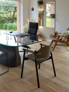 Villa 19.6 Cogolin Golfe de Saint-Tropez Cuisines intérieures extérieures CUISINES INDOOR - OUTDOOR​ Dressings aménagements